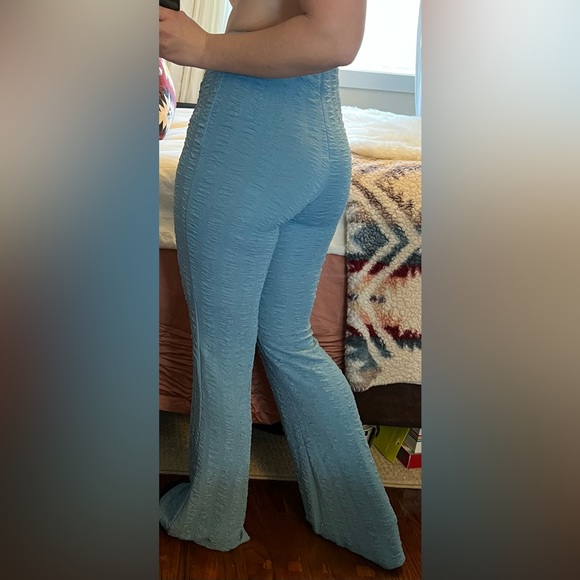 Princess Polly Stretchy Thick Flares Gray Blue Textured Pants Size 4 fits S/M - Picture 3 of 12